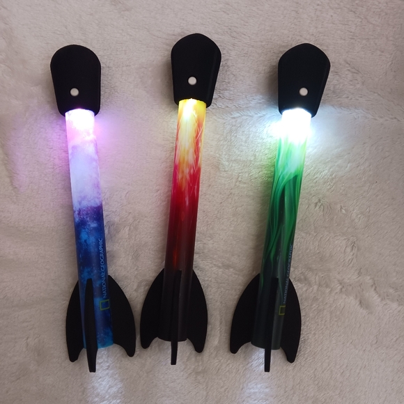 National Geographic Light-Up Air Rockets - Picture 8 of 8